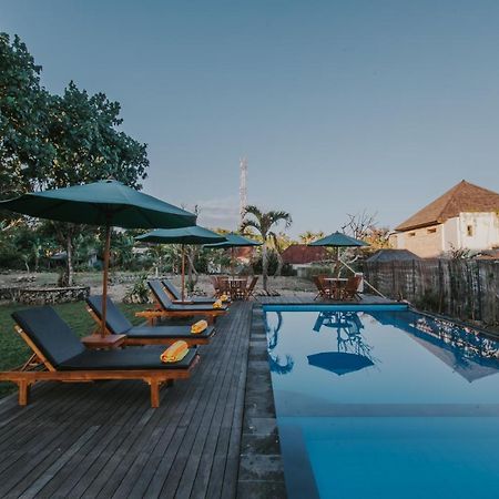 Paluh Beach Huts Nusa Lembongan  Ngoại thất bức ảnh