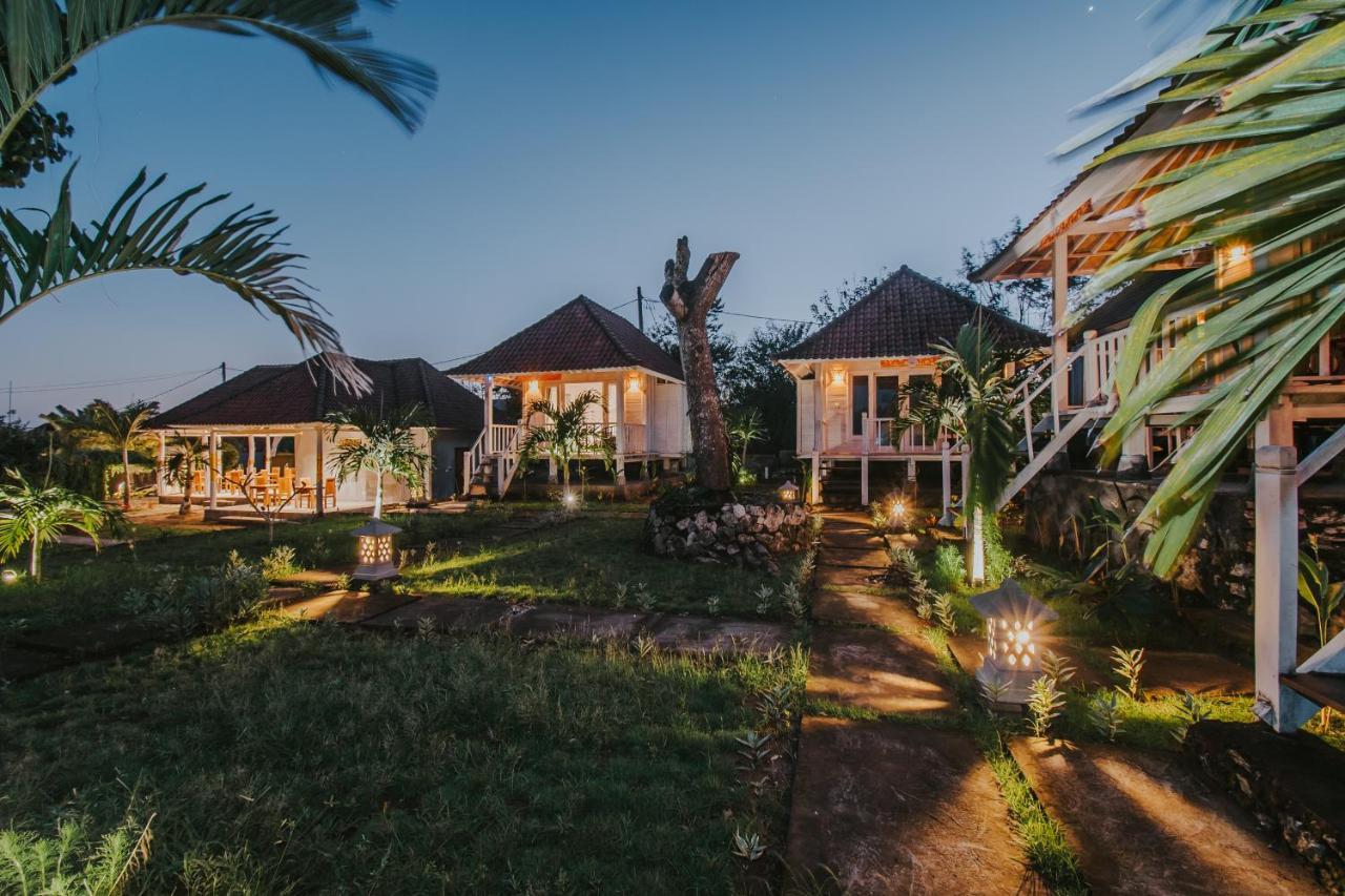 Paluh Beach Huts Nusa Lembongan  Ngoại thất bức ảnh