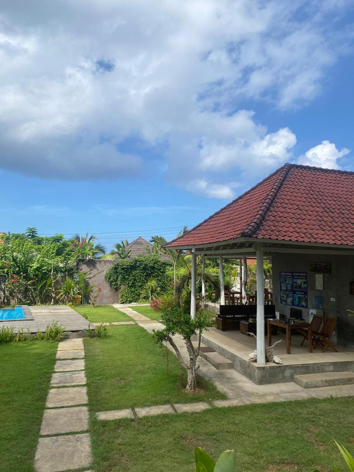 Paluh Beach Huts Nusa Lembongan  Ngoại thất bức ảnh
